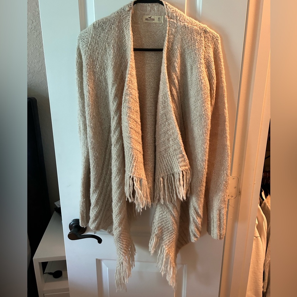 Hollister fringe cardigan